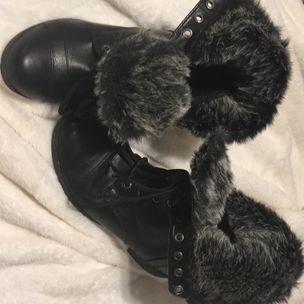 Black furry lined combat style boots